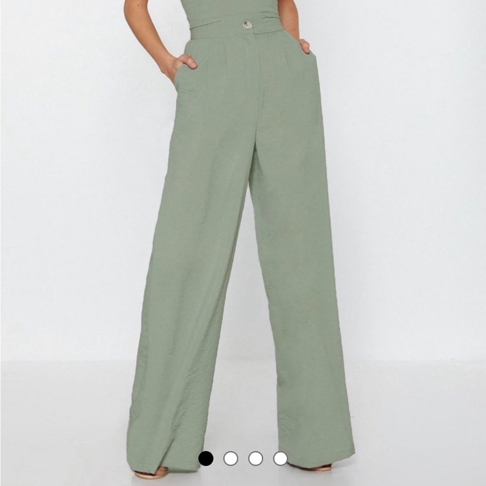Two piece set